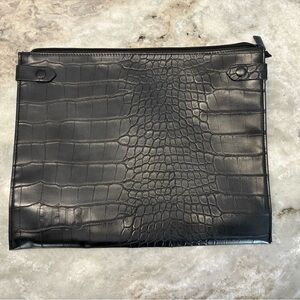 BEIS Faux Leather The Work Tote Croc Laptop/iPad Sleeve Black Carrying Case